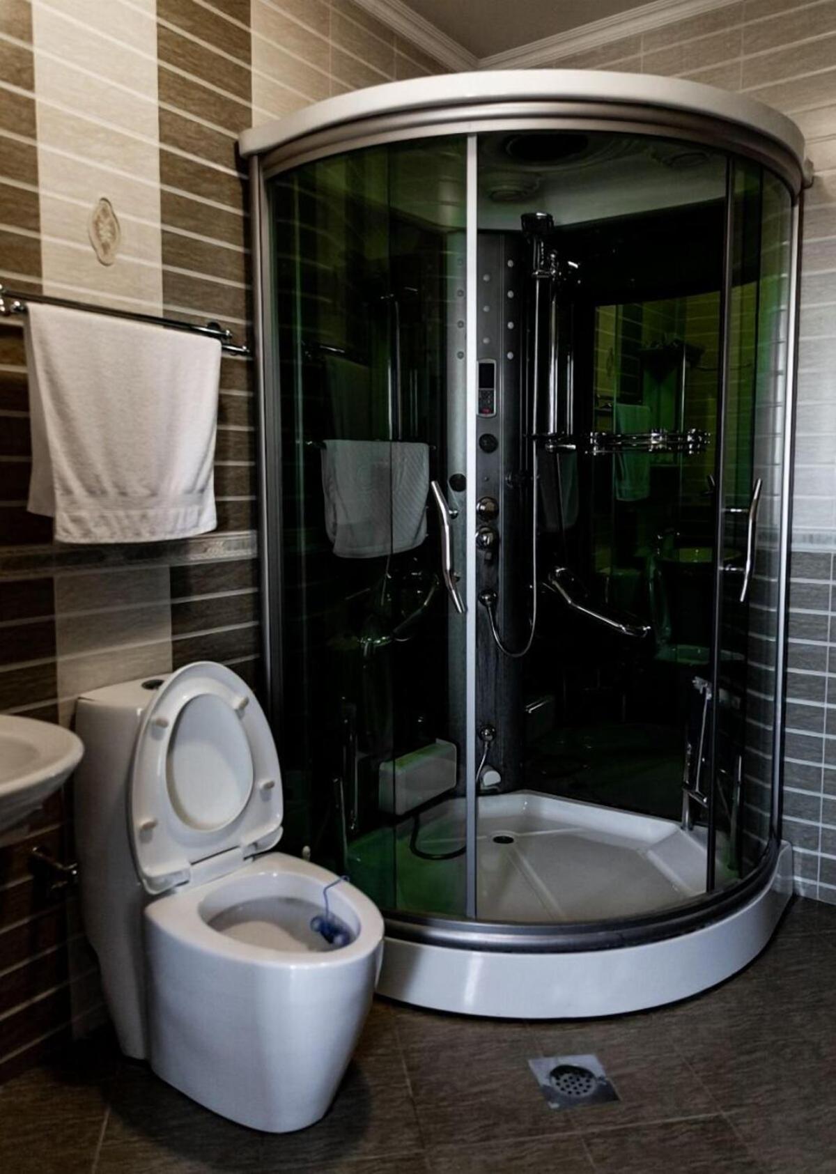 Boutique Hotel Igmas, Prishtina Pristina Buitenkant foto